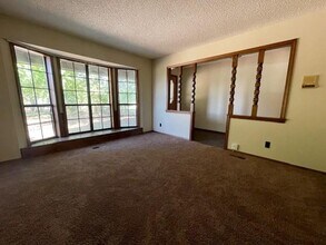 1001 S 13th St in Rogers, AR - Building Photo - Building Photo