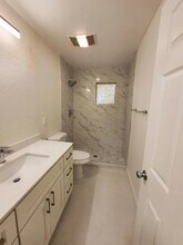 331 Las Palmas Ave in Sacramento, CA - Building Photo - Building Photo