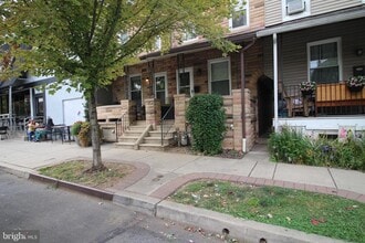 230 S 3rd Ave in West Reading, PA - Building Photo - Building Photo