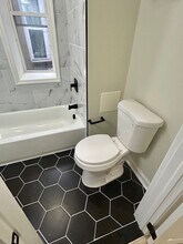 139 N Lakewood Ave in Baltimore, MD - Building Photo - Building Photo