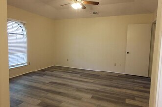 728 Middle Cove Dr in Plano, TX - Building Photo - Building Photo