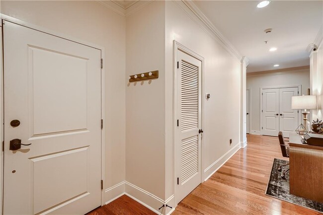 6060 City Walk Ln in Atlanta, GA - Building Photo - Building Photo