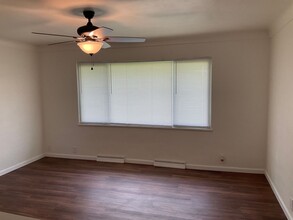 15 Bluff Ct in Fairview Heights, IL - Building Photo - Building Photo