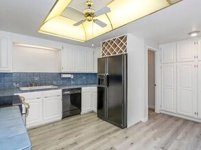 5381 Godbey Dr in La Canada Flintridge, CA - Building Photo - Building Photo