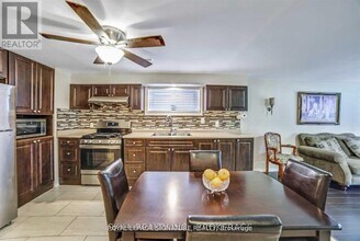 26 Cabana Dr in Toronto, ON - Building Photo - Building Photo