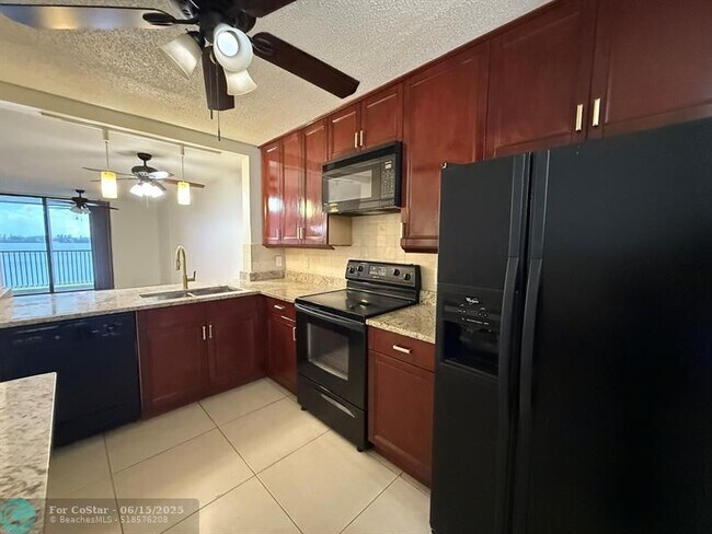 property at 110 Lake Emerald Dr