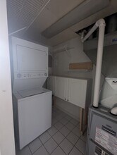 96 Cass Ave, Unit #1 in Buffalo, NY - Building Photo - Building Photo