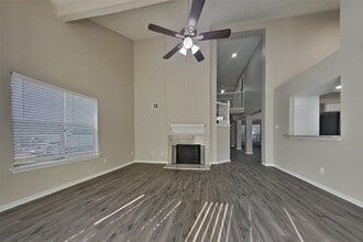 3019 Highland Laurels Dr in Houston, TX - Building Photo - Building Photo