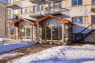 7201 Joseph Renaud Boul in Verdun, QC - Building Photo
