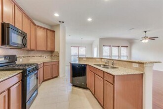 1013 Bird Creek Dr in Little Elm, TX - Building Photo - Building Photo