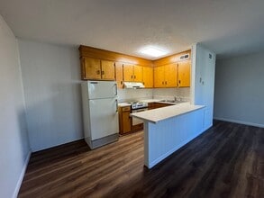 400 Cranbrook Ave SE in Valdese, NC - Building Photo - Building Photo