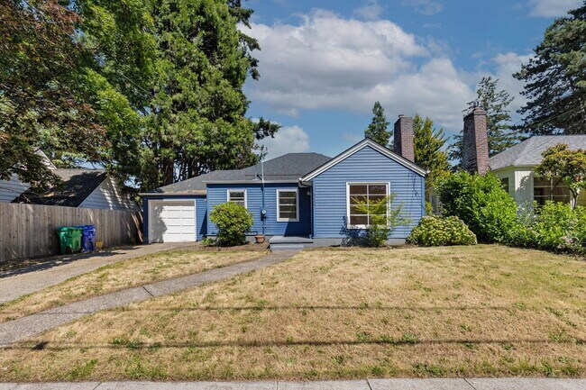 property at 5336 NE 35th Pl