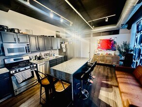 1524 S Sangamon St in Chicago, IL - Building Photo - Building Photo