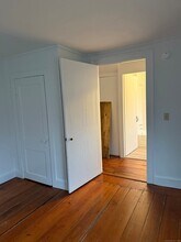 259 Old Whitfield St in Guilford, CT - Foto de edificio - Building Photo