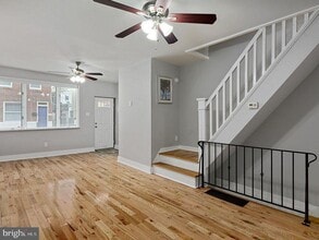 2527 S Marshall St in Philadelphia, PA - Building Photo - Building Photo