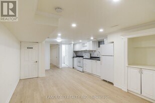 107 Nairn Ave in Toronto, ON - Building Photo