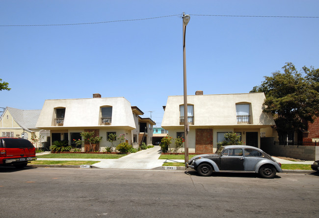 2541 Cudahy St in Huntington Park, CA - Foto de edificio - Building Photo