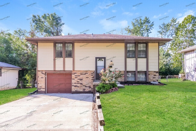 property at 7605 E 119 Terrace