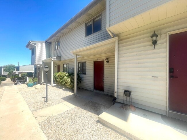 property at 1230 Stetson Rd