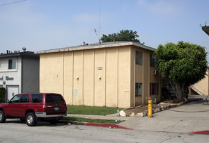 7327 Comstock Ave in Whittier, CA - Building Photo