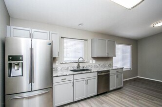 3948 E Stanford Ave in Gilbert, AZ - Building Photo - Building Photo