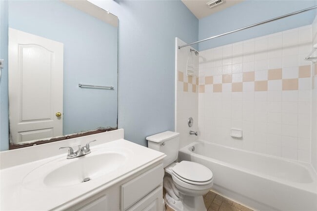 3511 Cypress Village Dr in Pearland, TX - Building Photo - Building Photo