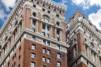 Herald Towers in New York, NY - Building Photo - Building Photo