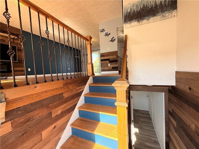 11 Cherry Cir in Painted Post, NY - Building Photo - Building Photo