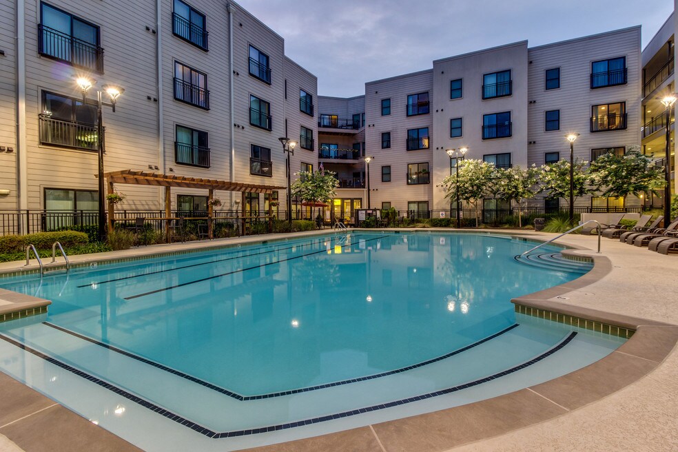 436 Roger Williams Ave Apartments and Nearby Nashville