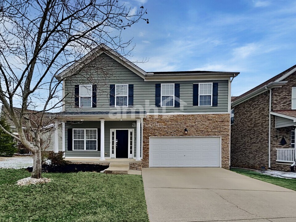 2128 Branch Oak Trl in Nashville, TN - Foto de edificio