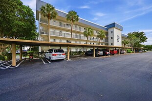 3401 Spanish Trail in Delray Beach, FL - Building Photo