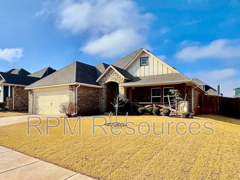 18513 Autumn Grove Dr in Edmond, OK - Building Photo