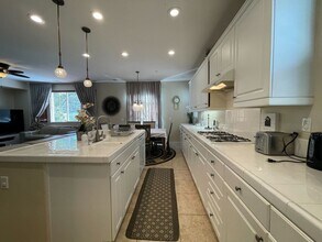 4176 Lake Cir Dr in Fallbrook, CA - Building Photo - Building Photo