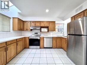 1921 Harrison Dr in Vancouver, BC - Building Photo - Building Photo