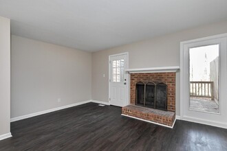 5516 Kaplan Dr in Raleigh, NC - Building Photo - Building Photo