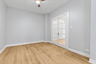 3751 N Clifton Ave in Chicago, IL - Building Photo - Building Photo