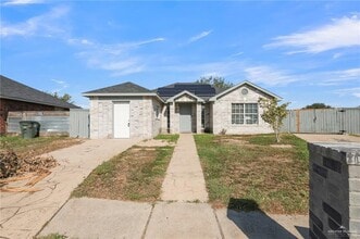 28 Silver Oak Ave in Palmview, TX - Building Photo - Building Photo