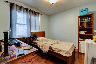 1534 Western Rd in London, ON - Building Photo - Building Photo