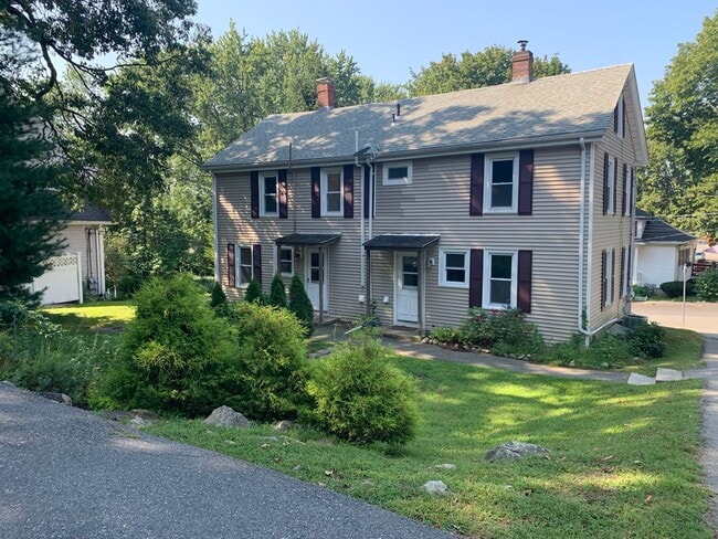 64 Cedar St, Unit 62 in Norwood, MA - Building Photo - Building Photo