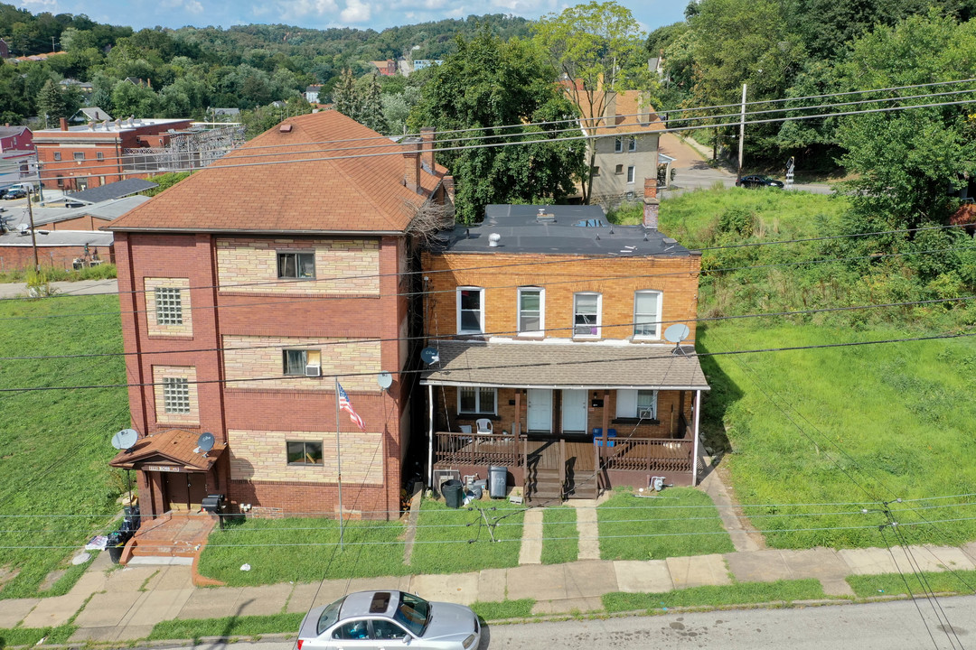 1123 Ross Ave in Pittsburgh, PA - Foto de edificio