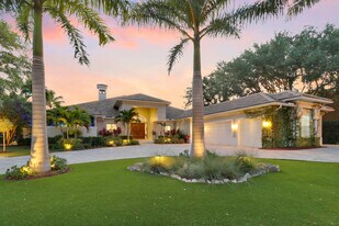 18808 SE Windward Island Ln in Jupiter, FL - Building Photo