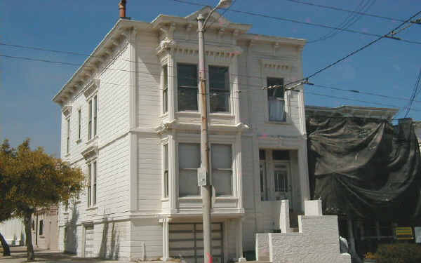 2696 Sutter St in San Francisco, CA - Foto de edificio