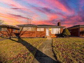 20007 Chalon St in St. Clair Shores, MI - Building Photo