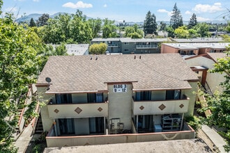 Amberwood in Concord, CA - Building Photo - Building Photo