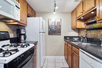 169 E Palatine Rd in Palatine, IL - Building Photo - Building Photo