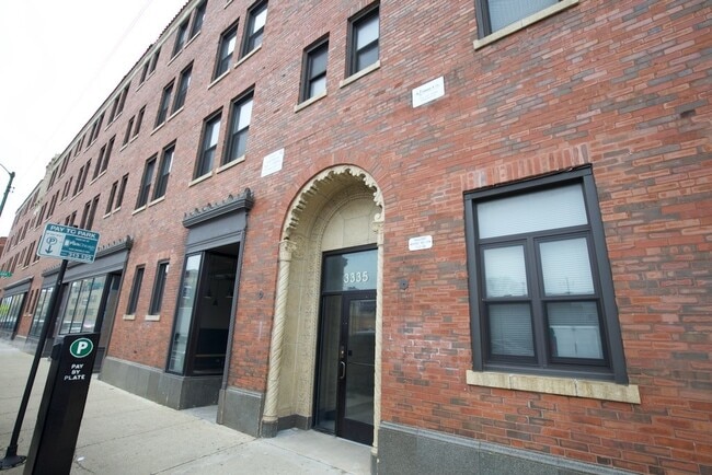 property at 3335 W Diversey Ave