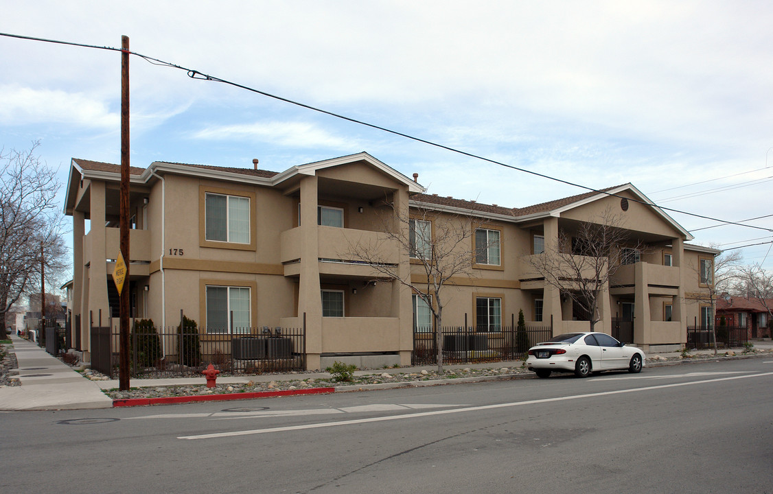 175 Locust St in Reno, NV - Foto de edificio