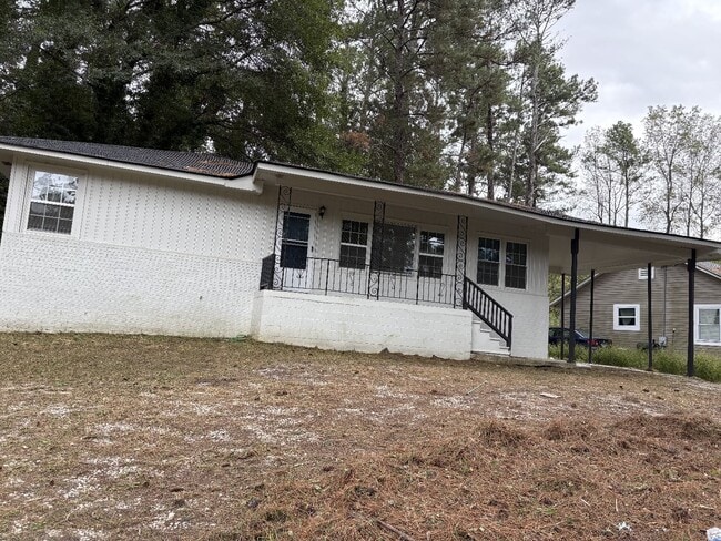 property at 1165 Lakeshore Dr