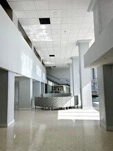 405 N Ocean Blvd in Pompano Beach, FL - Building Photo - Building Photo