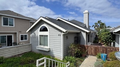 812 Sandbar Way in Carlsbad, CA - Building Photo - Building Photo